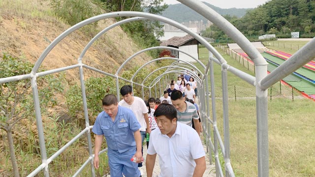 云顶国际风机员工团建，有你有我更精彩！